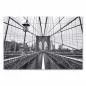 Preview: Brooklyn Bridge (New York City), bewölkter Tag, Schwarz-Weiß-Fotografie.