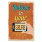 Preview: Retro-Poster „Believe in your Selfie“. Humorvolle Aufforderung zu Selbstbewusstsein und Selbstliebe.