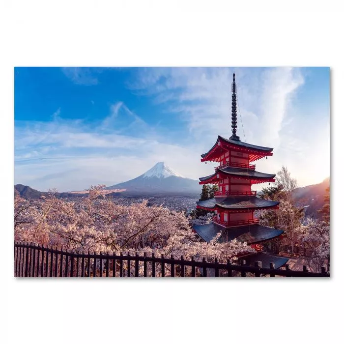 Chureito Pagode, blühende Kirschbäume, majestätischer Fuji im Hintergrund - Frühling.