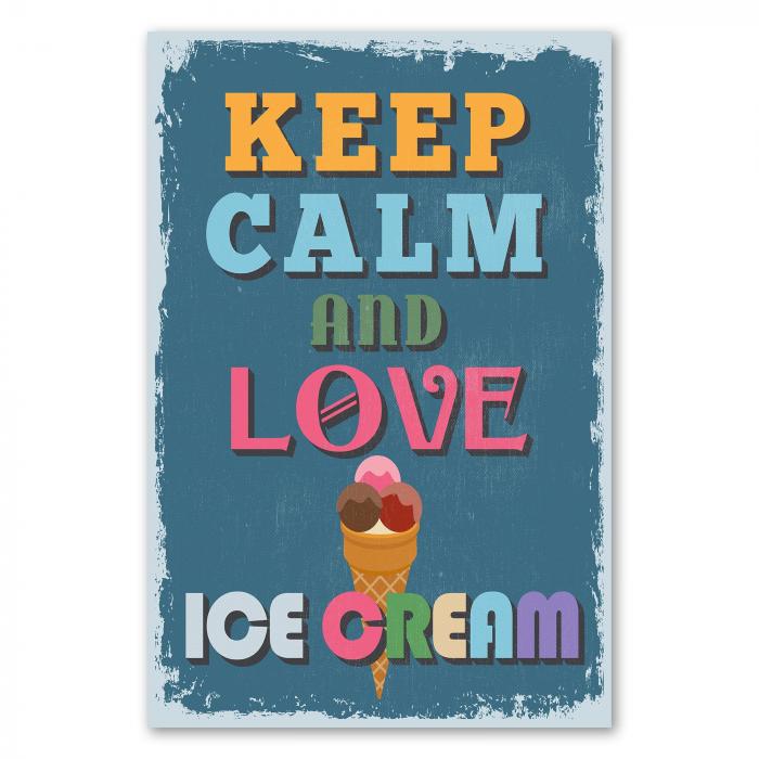 Retro-Poster in Blau: "Keep Calm and Love Ice Cream" mit Eiswaffel.