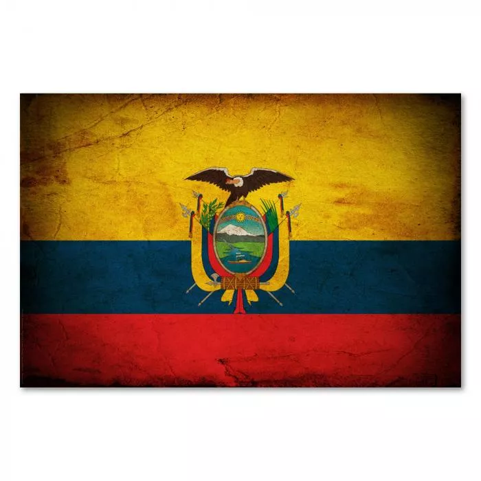 Flagge Ecuador: Wappen im Fokus: Das Wappen zeigt den Fluss Guayas, den Vulkan Chimborazo und einen Kondor.