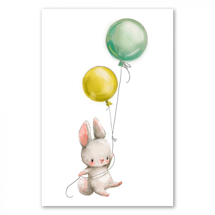 Hase, zwei bunte Ballons, schwebt in Lüfte - Freude & Abenteuerlust.