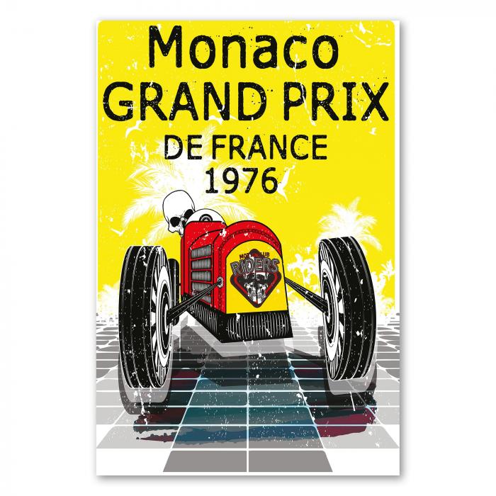 Ein Skelett rast in einem Rennwagen beim legendären Monaco Grand Prix de France 1976.