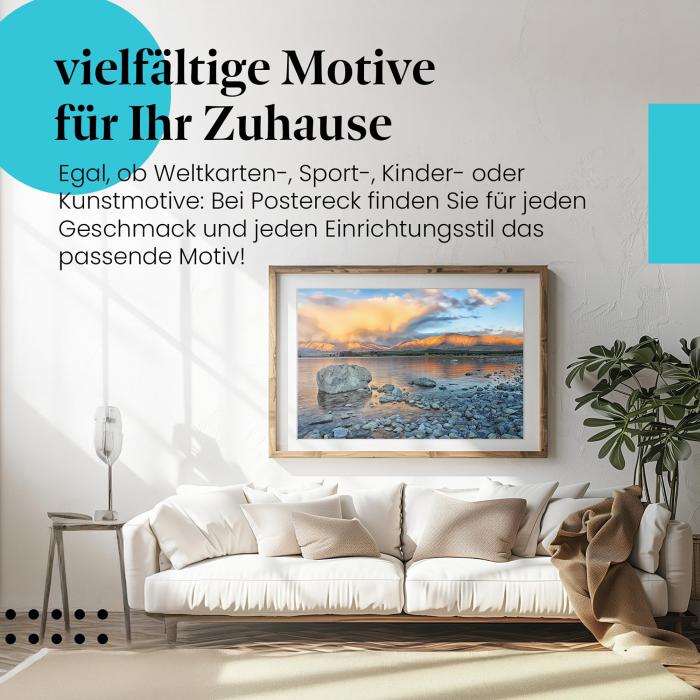 Stylisches Leinwandbild: Magischer Moment: Regenbogen über dem Bergsee bei Sonnenaufgang.