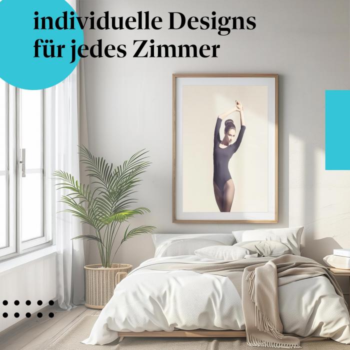 Tanz Poster: "Eleganz in Schwarz" - Frau in schwarzem Body & Pose