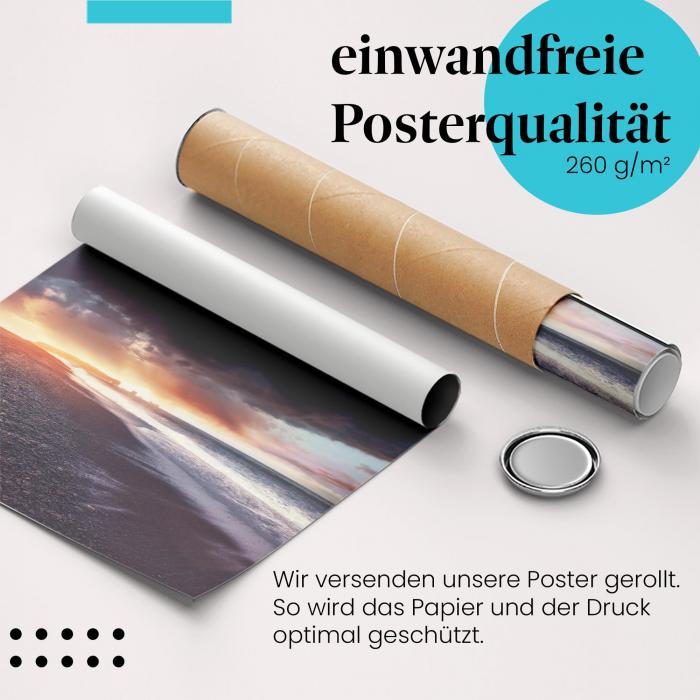 Gerolltes Poster "Island Strand". Dramatische Natur, sicher verpackt.