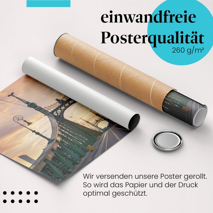 Gerolltes Poster "Budapest Sonnenaufgang" - Ungarisches Flair, sicher verpackt.