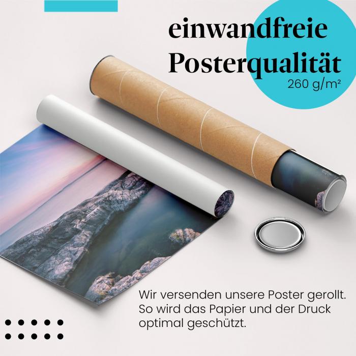 Gerolltes Poster "Sonnenuntergang am Meer" - Meer & Ruhe, sicher verpackt.