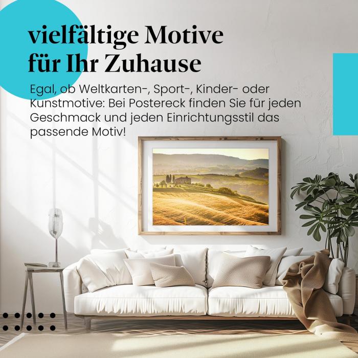 Stylisches Leinwandbild: Goldene Stunde in der Toskana: Hügelige Landschaft im Morgenlicht.