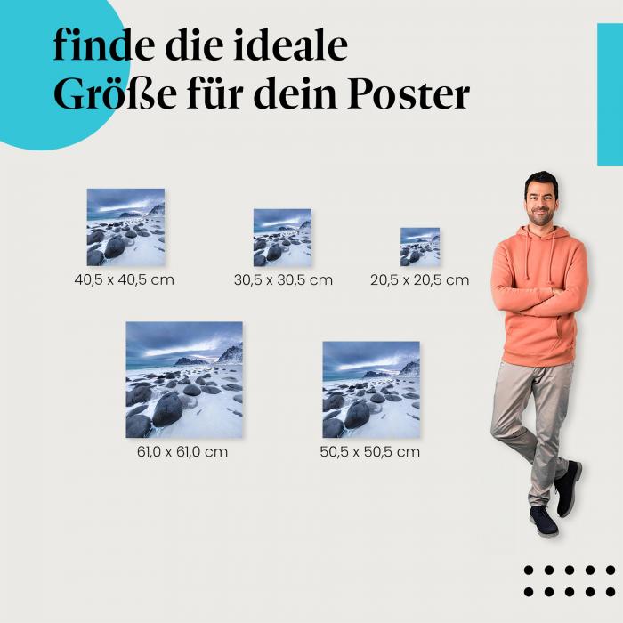 Entdecke Postergrößen: Strand: Felsen, Schnee, dramatisch.