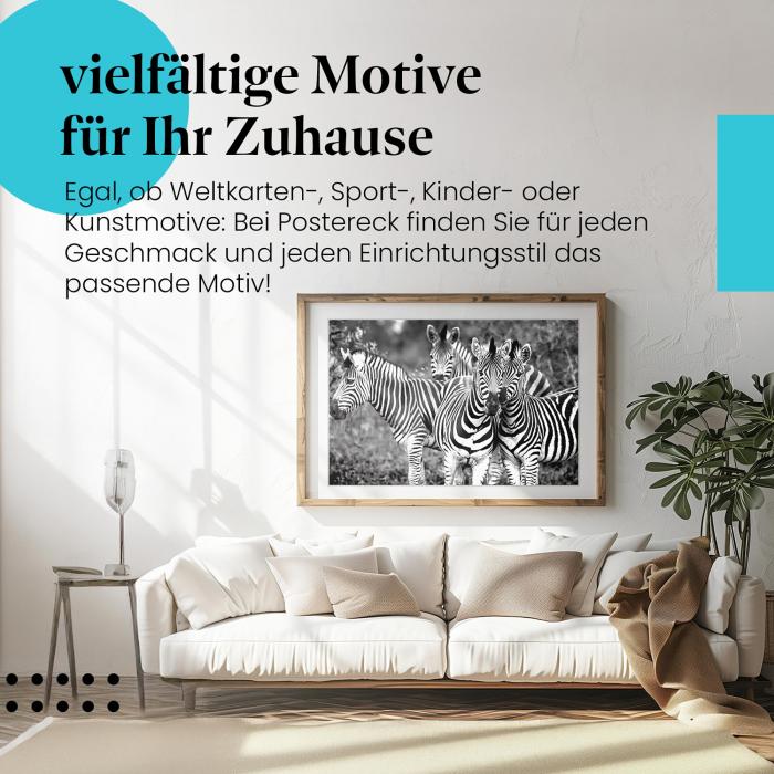 Dieses Leinwandbild mit den Zebras ist ein Hingucker und versprüht Freundschaft und Tierliebe.