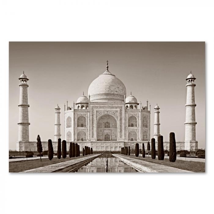 Taj Mahal (Indien) in Schwarz-Weiß, symmetrische Architektur, Spiegelung.