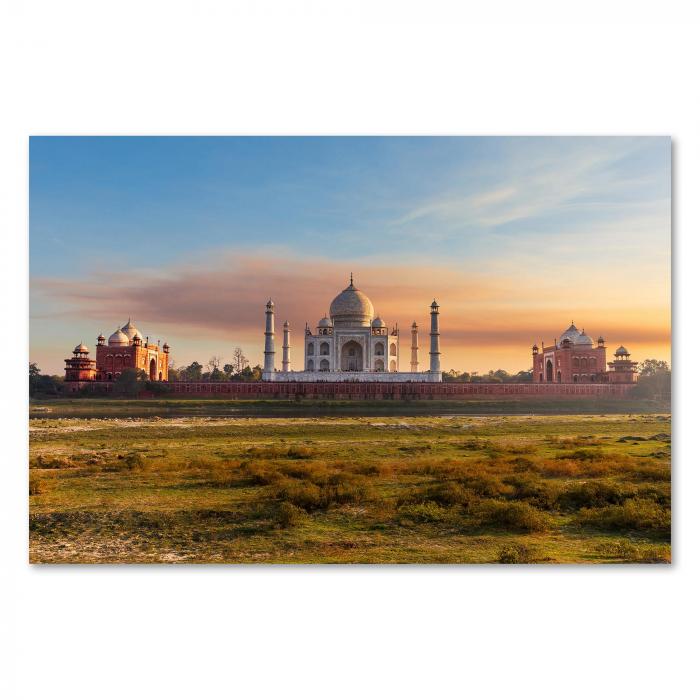 Taj Mahal (Agra, Indien) im warmen Licht des Sonnenuntergangs - magisch.