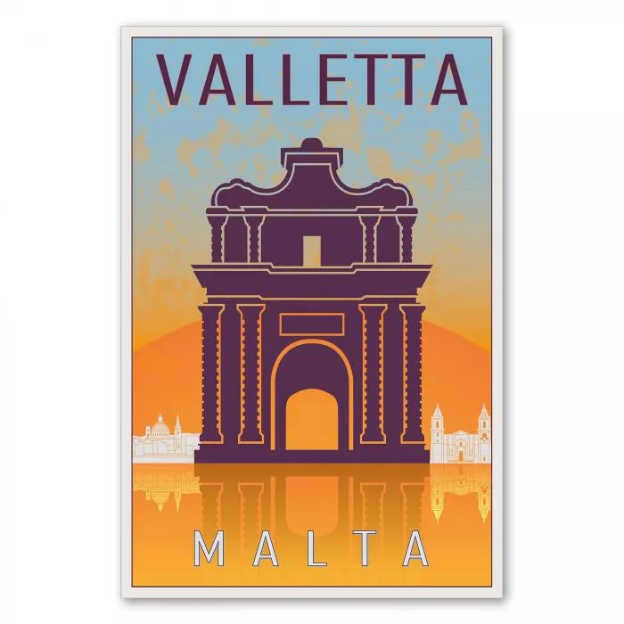 Das imposante Stadttor von Valletta vor einem leuchtenden Sonnenuntergang - ein charaktervolles Reiseposter.