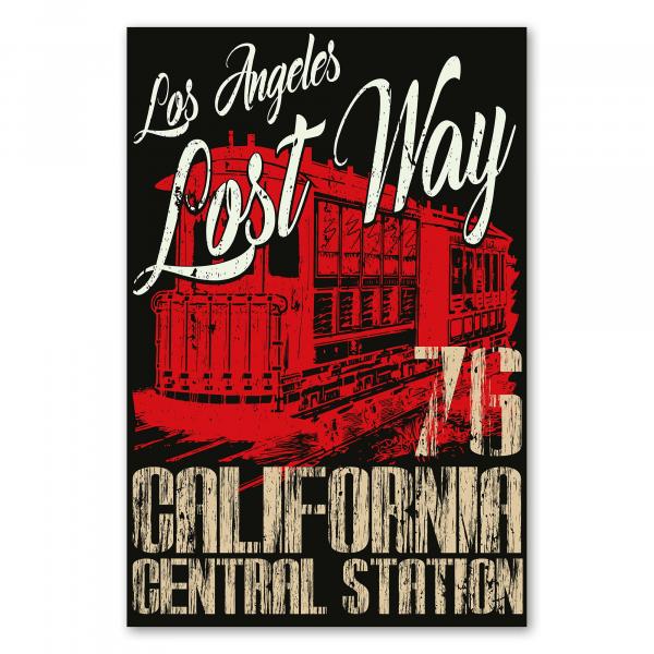 Nostalgisches Design: California Central Station in Los Angeles mit historischem Zug.