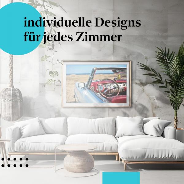 Schlafzimmer Deko: Minimalistisches Zimmer mit "Rotes Cabrio am Strand" Poster. Wanddeko für Urlaubsfeeling.