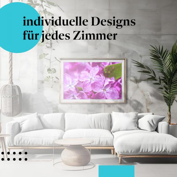 Schlafzimmer Deko: Romantisches Schlafzimmer mit "Blüten" Leinwandbild. Zarte Deko für Liebhaber der Natur.