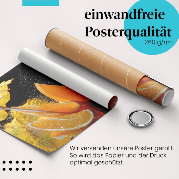 Gerolltes Poster "Spritzige Orange" - Sommerliche Erfrischung, sicher verpackt.