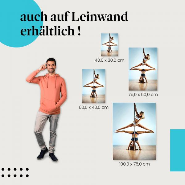 "Zwei Pole-Dance-Tänzerinnen" Leinwandbild. Finde die ideale Größe für dein Zuhause & setze Akzente mit Kunst!