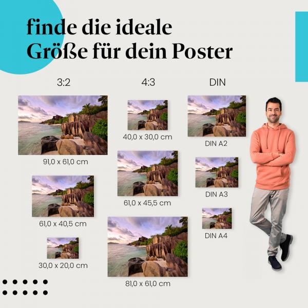 "Seychellen: Idyllische Bucht bei Sonnenaufgang": Poster - Strand, Natur & Paradies