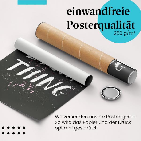 Gerolltes Poster "You Can Everything" - Inspiration & Stärke, sicher verpackt.